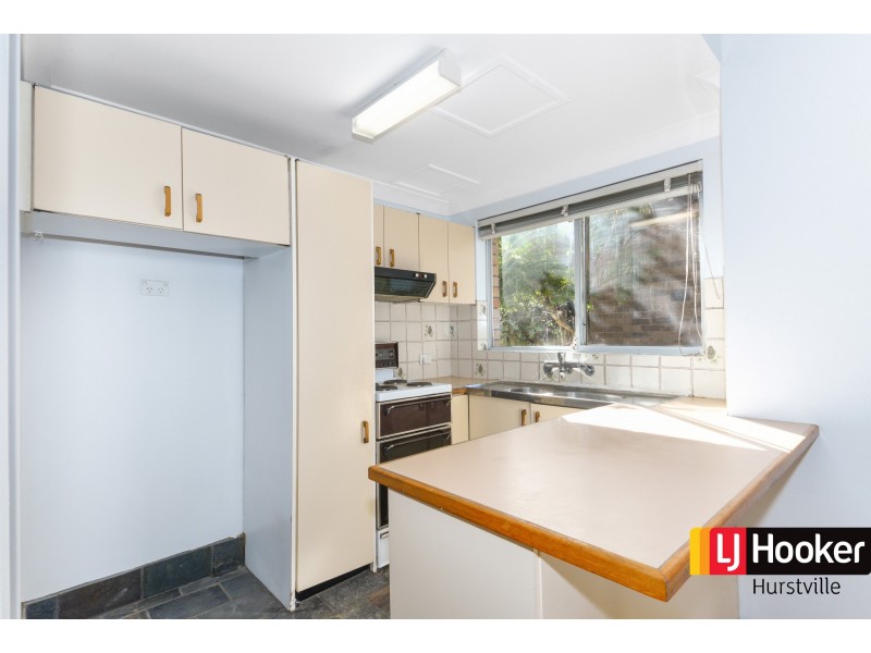 1/37 Nielsen Avenue, Carlton NSW 2218