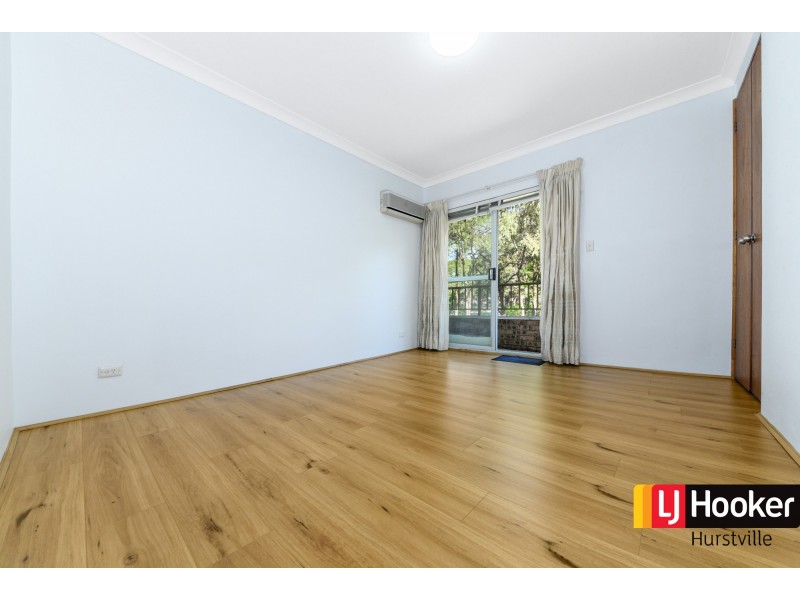 1/37 Nielsen Avenue, Carlton NSW 2218