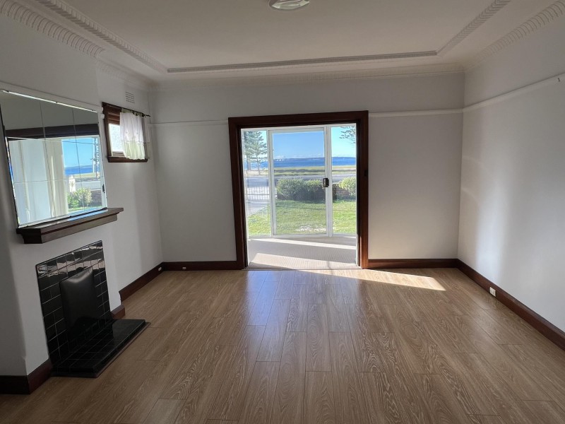 215 The Grand Parade, Monterey NSW 2217