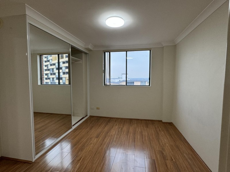 35/107 Forest Rd, Hurstville NSW 2220