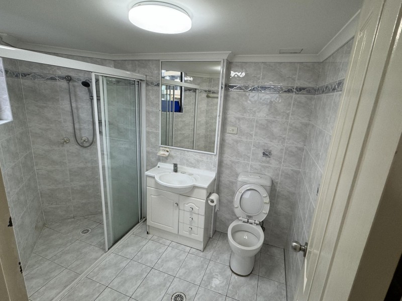 35/107 Forest Rd, Hurstville NSW 2220