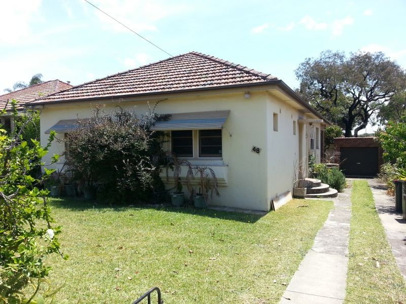 48 Glenwall Street, Kingsgrove NSW 2208