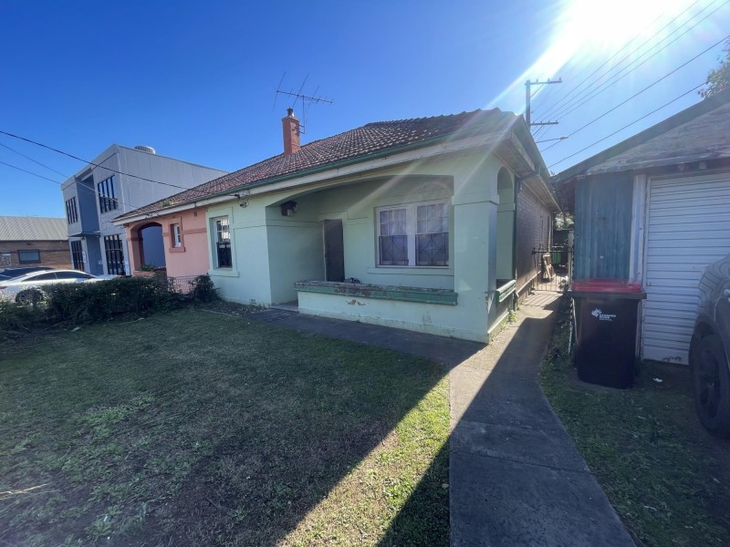 108 Durham St, Hurstville NSW 2220