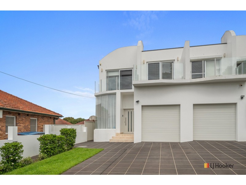 4 Alpha Avenue, Roselands NSW 2196