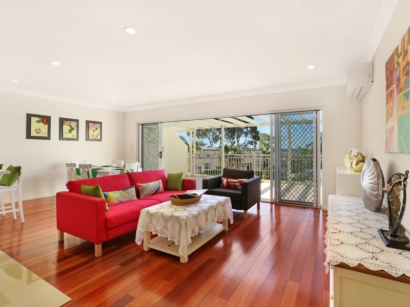 6/2-8 Evelyn Street North, Sylvania NSW 2224