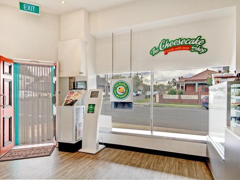 39 Jubilee Avenue, Carlton NSW 2218