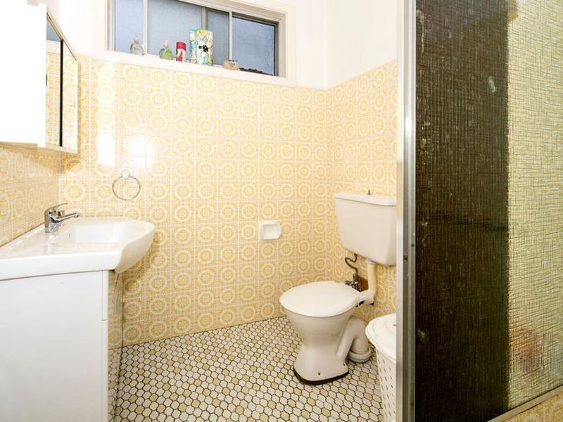 62 Barnards Avenue, Hurstville NSW 2220