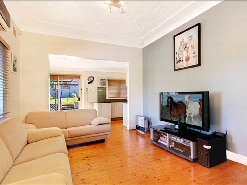 29 Gallipoli Street, Hurstville NSW 2220