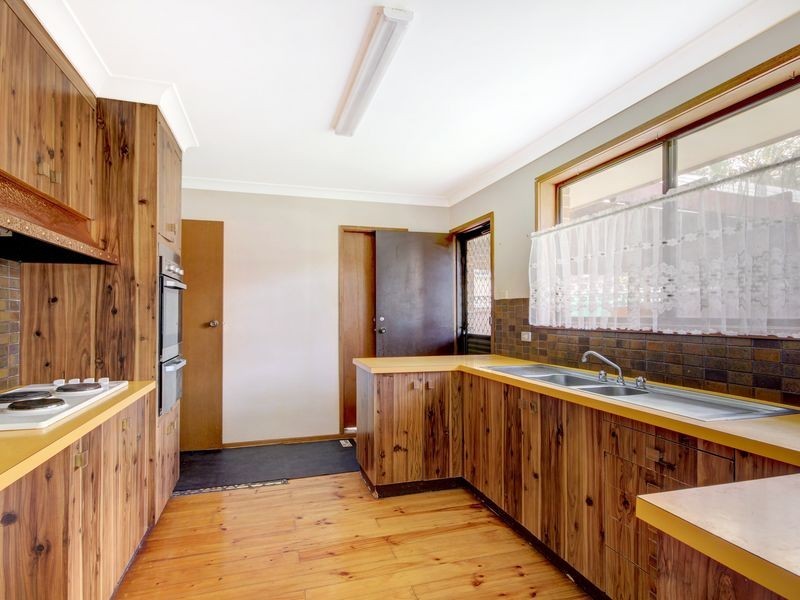 94 Cumberland Road, Ingleburn NSW 2565