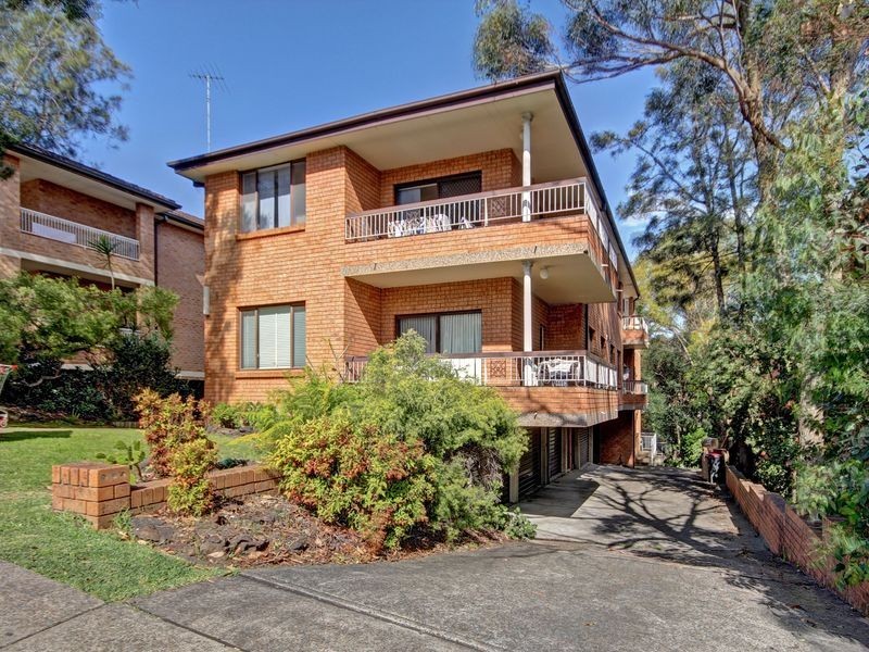 4/6 Hillcrest Avenue, Hurstville NSW 2220