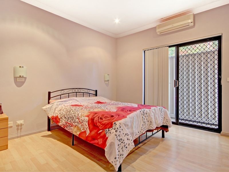 4/6 Hillcrest Avenue, Hurstville NSW 2220