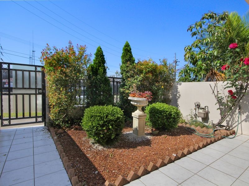 8/7a-11 Blakesley Road, Carlton NSW 2218