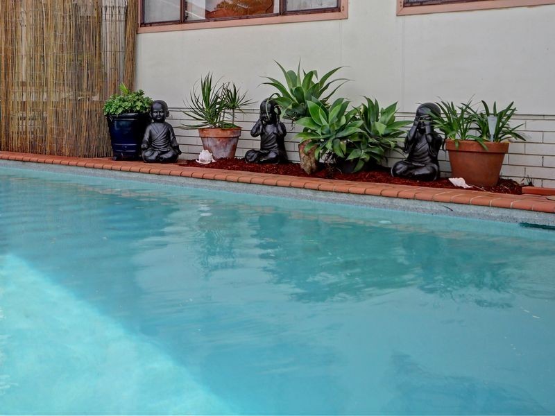 12 Forshaw Avenue, Peakhurst NSW 2210