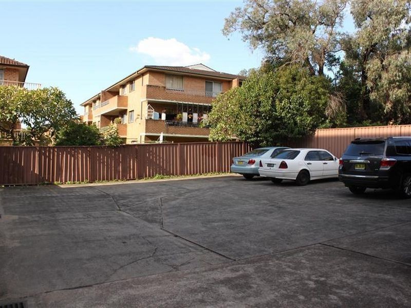 32 The Avenue, Hurstville NSW 2220