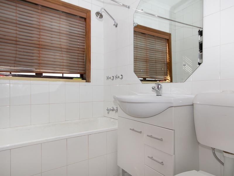 12 Peake Parade, Peakhurst NSW 2210