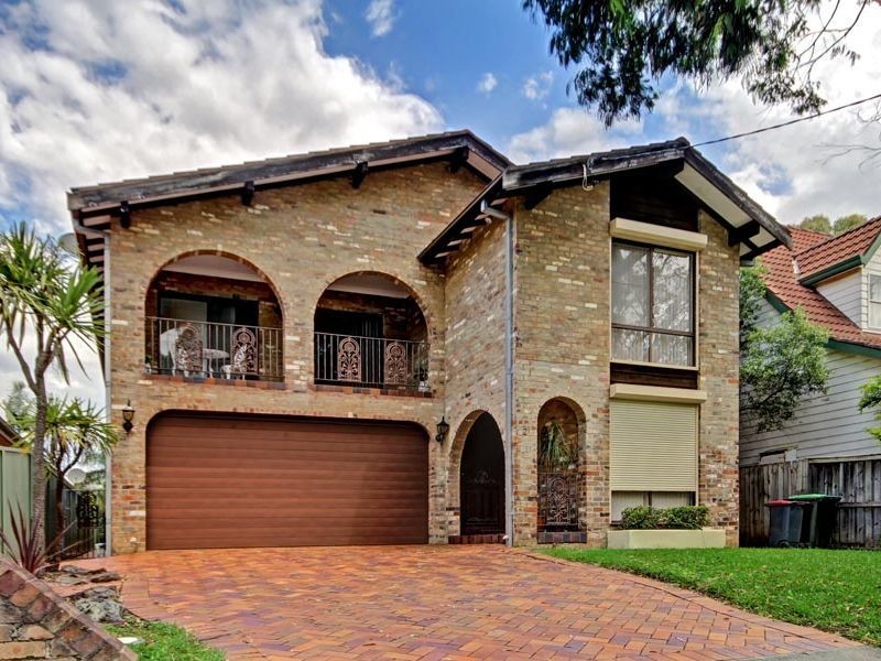 21 Jacques Avenue, Peakhurst NSW 2210