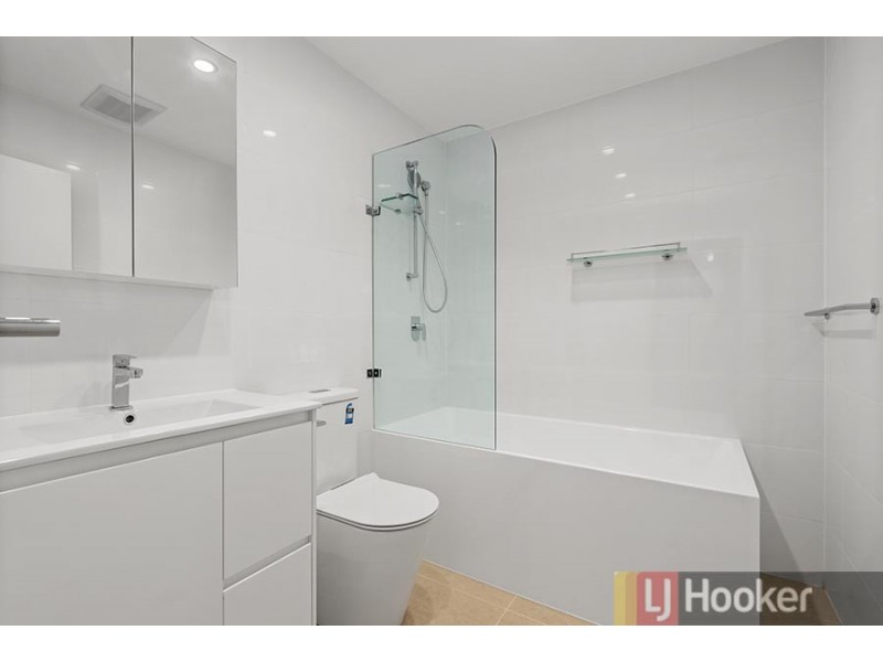 2/2 Carlton Parade, Carlton NSW 2218