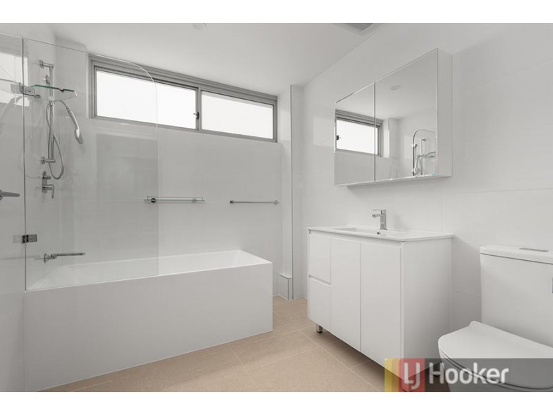 1/2 Carlton Parade, Carlton NSW 2218