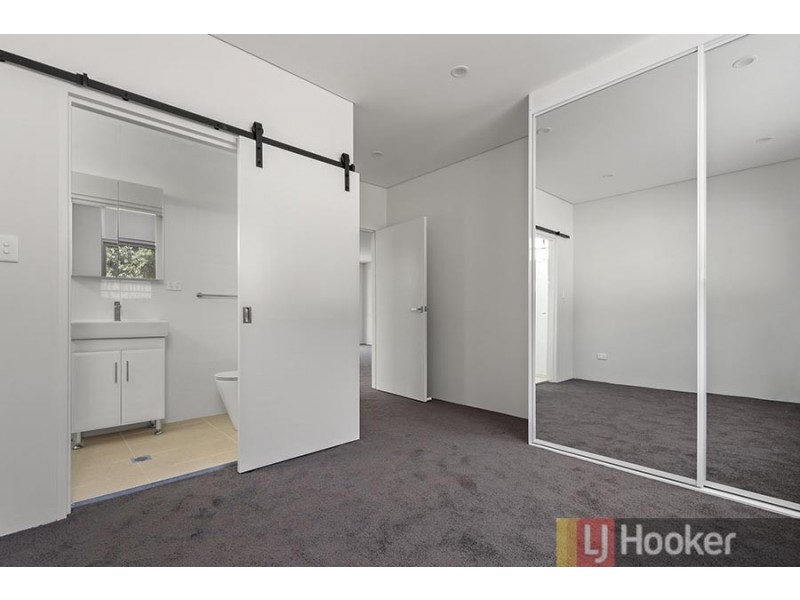 1/2 Carlton Parade, Carlton NSW 2218