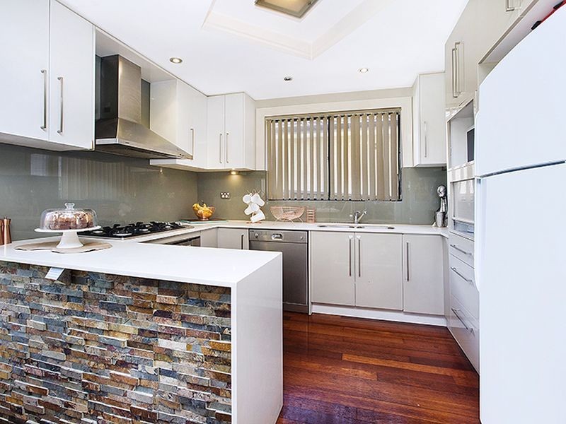 24 Kenyon Road, Bexley NSW 2207