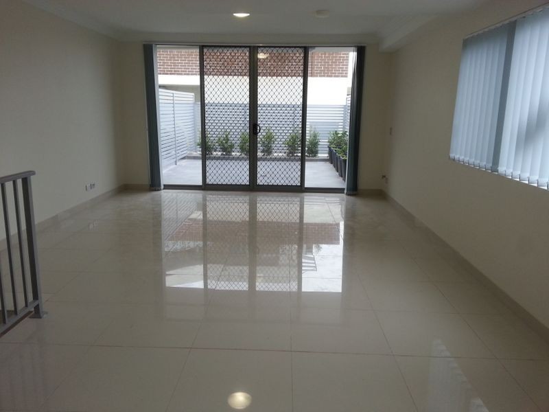 21/45 Forest Road, Hurstville NSW 2220