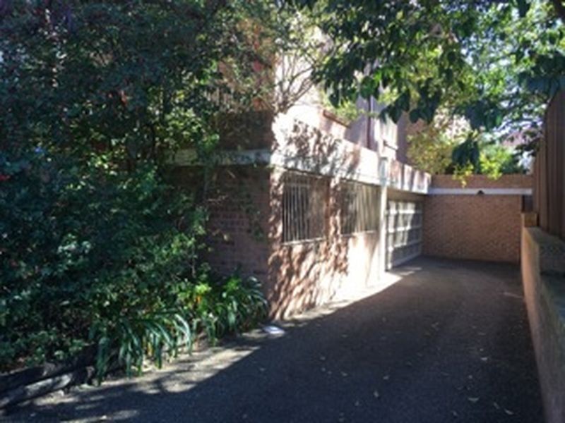 1/90 Queens Road, Hurstville NSW 2220