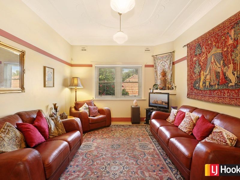 3 Meakem Street, Hurstville NSW 2220