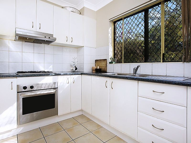 2/1-3 St Georges Parade, Hurstville NSW 2220