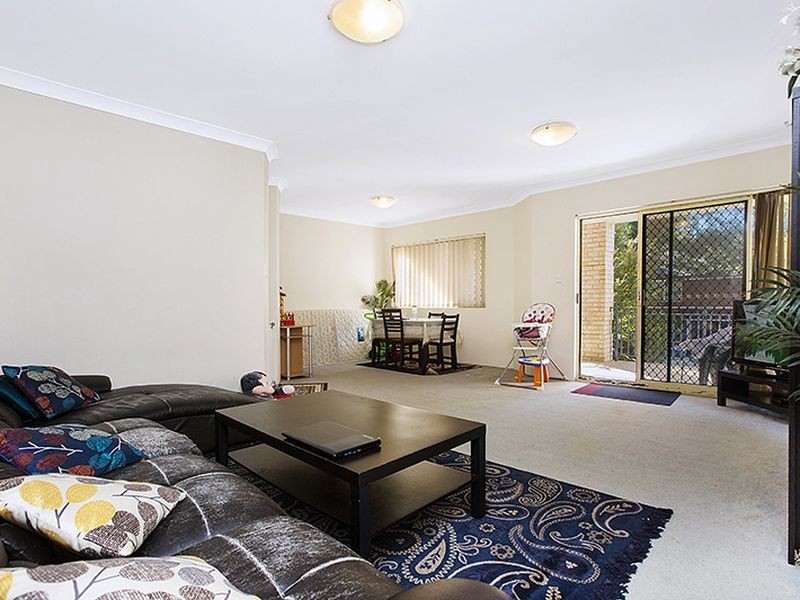 2/1-3 St Georges Parade, Hurstville NSW 2220