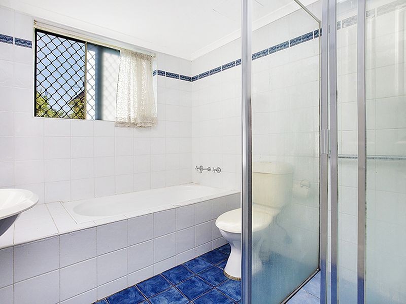 2/1-3 St Georges Parade, Hurstville NSW 2220