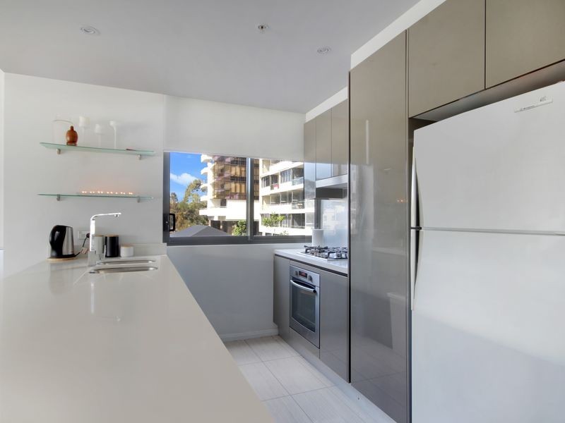 329/20 Gadigal Avenue, Zetland NSW 2017