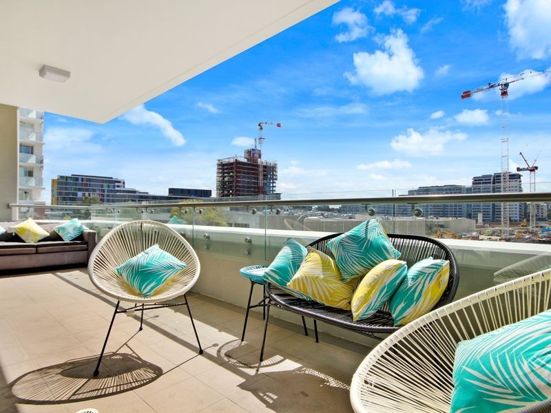 329/20 Gadigal Avenue, Zetland NSW 2017