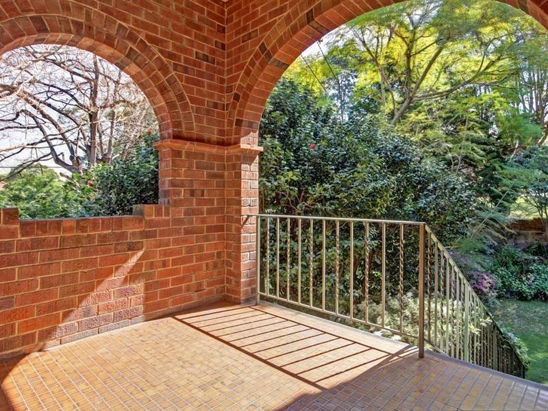 2 Greenbank Street, Hurstville NSW 2220
