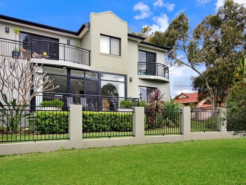 8 St Vincents Road, Bexley NSW 2207