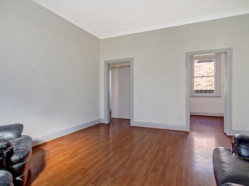 100 Hillcrest Avenue, Hurstville Grove NSW 2220