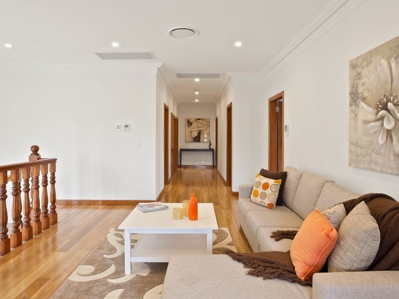 5 Taronga St, Hurstville NSW 2220