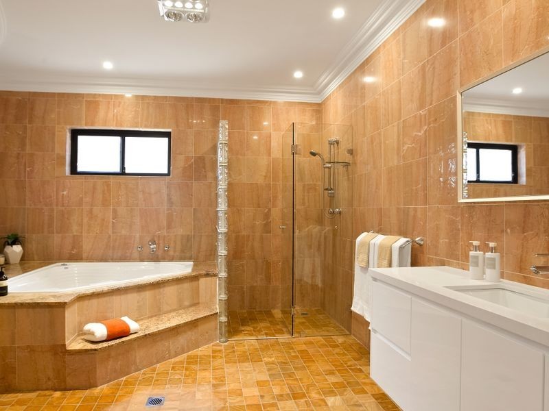 5 Taronga St, Hurstville NSW 2220