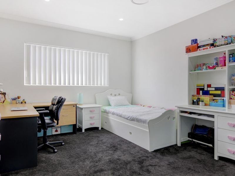 122 Boundary Road, Peakhurst NSW 2210