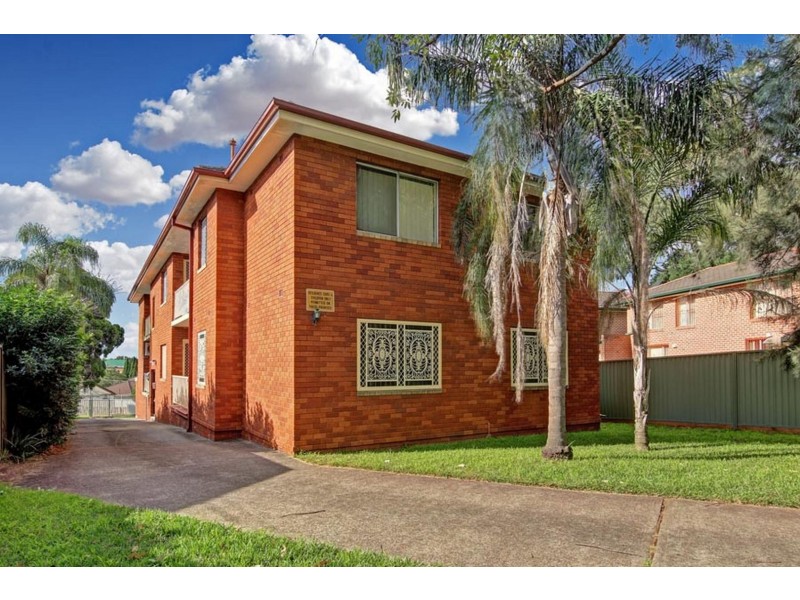 Unit 6/12 Nicoll Street, Roselands NSW 2196