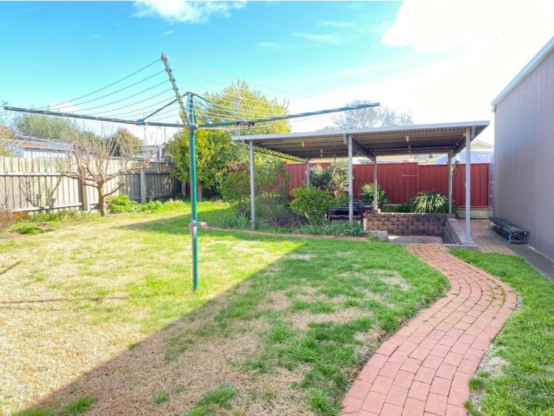 24 Coromandel Street, Goulburn NSW 2580