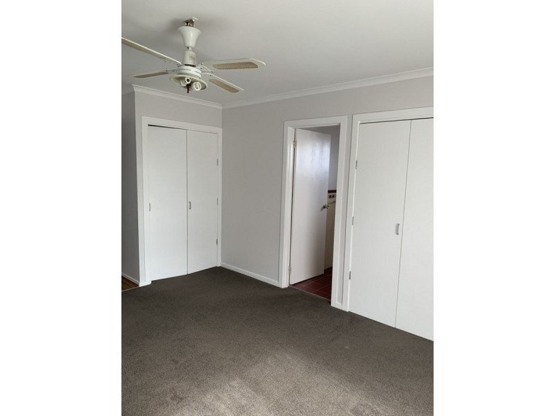 8 Leeson Street, Goulburn NSW 2580