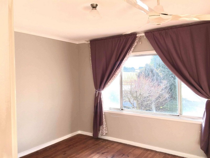 8 Willis Street, Crookwell NSW 2583