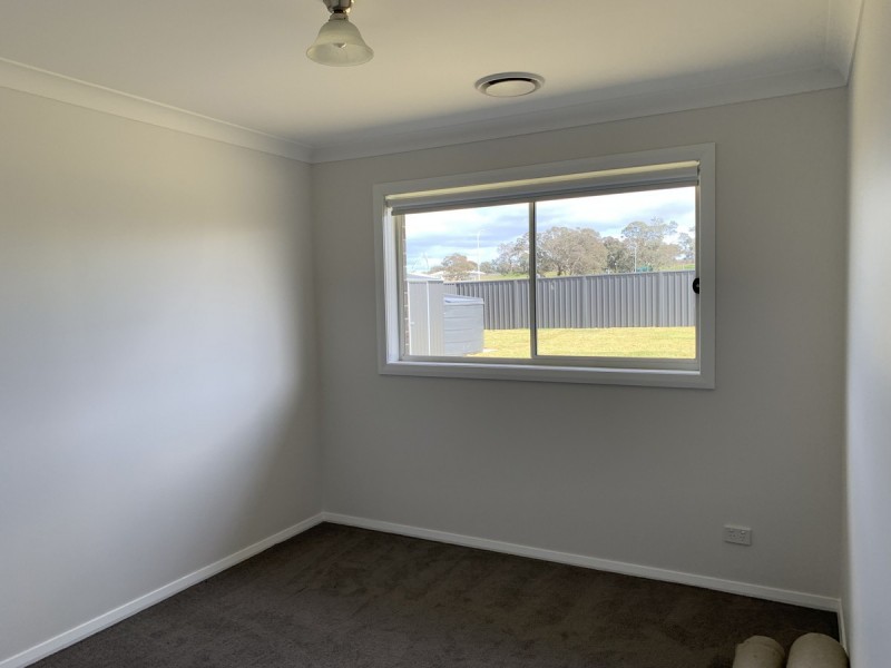 41 Matchless Avenue, Goulburn NSW 2580