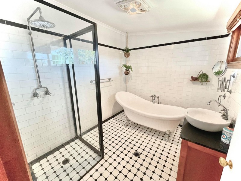 518 Auburn Street, Goulburn NSW 2580