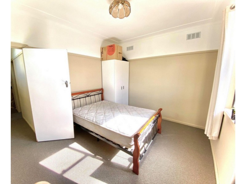 34 Churchill Street, Goulburn NSW 2580