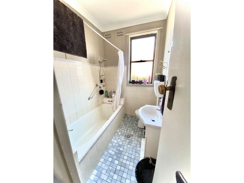 34 Churchill Street, Goulburn NSW 2580