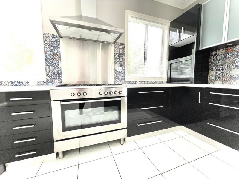 33 Brayton Road, Marulan NSW 2579