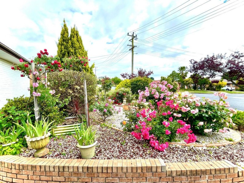 6 Bradford Drive, Goulburn NSW 2580