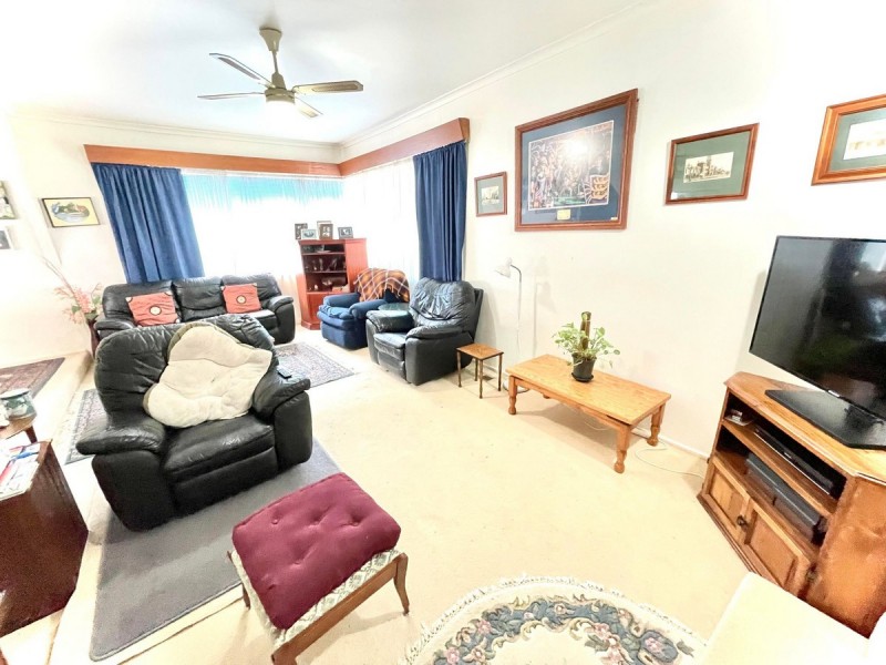 6 Bradford Drive, Goulburn NSW 2580