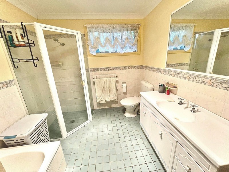 10 Beverly Close, Goulburn NSW 2580